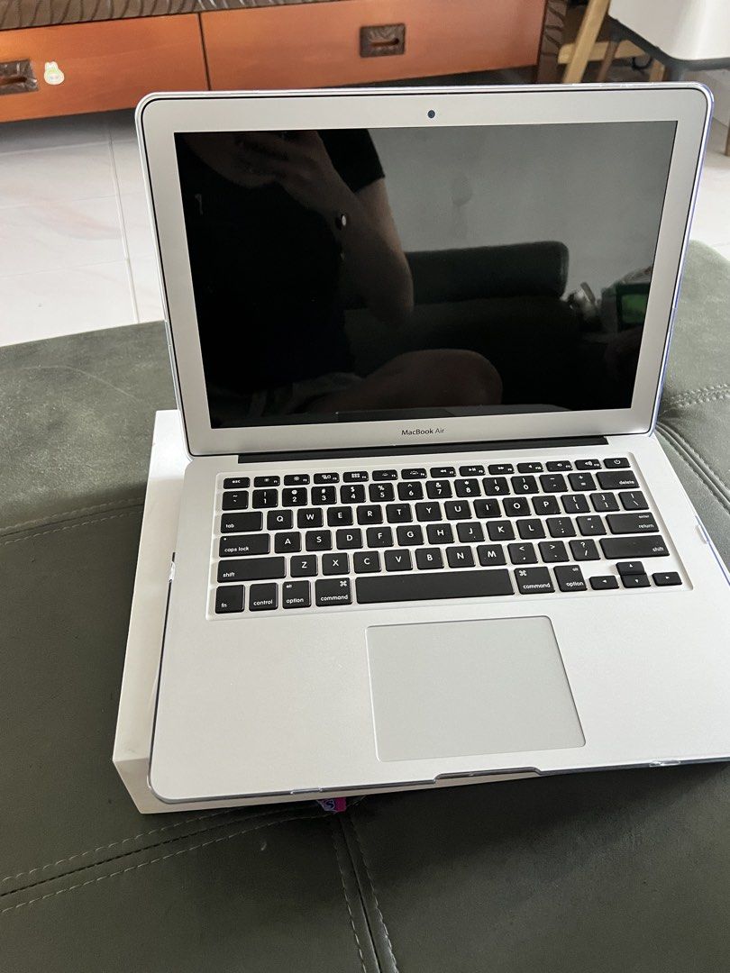 MacBook Air 2015470901217570344962