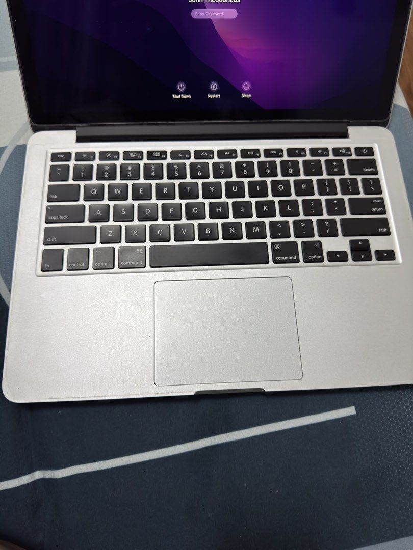 MacBook Pro Retina 13-inch Early 2015 8GB 256GB