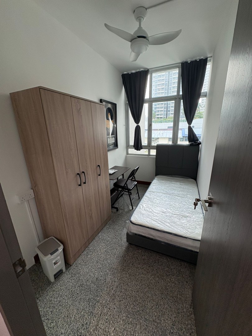 (Category: ) located in . Submitted by cohomesg (Listing ID 1441546155, Image 1). Description: .