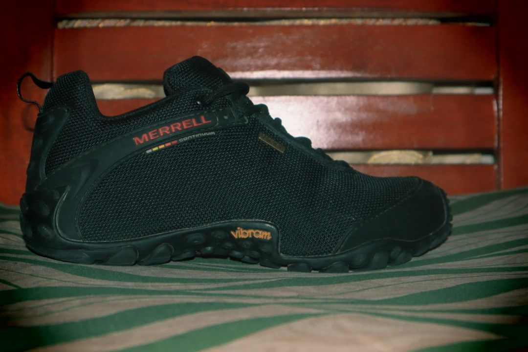 Merrell's Men Camping Shoes (Category: Casual Shoes) located in Piddig. Submitted by itemsbycob (Listing ID 1441534429, Image 1). Description: - Brand: Merrell - Color: Black - Sole: Vibram for excellent grip and durability - Condition: Good, pre-loved - Style: Versatile for outdoor activities or casual wear.