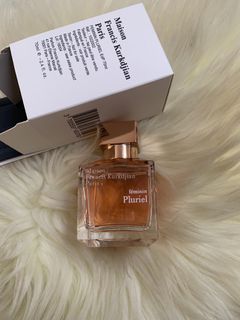 (Category: ) located in . Submitted by scent_collection (Listing ID 1441546607, Image 1). Description: .