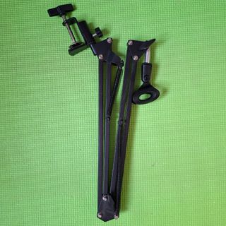 Mic stand479267414512117760