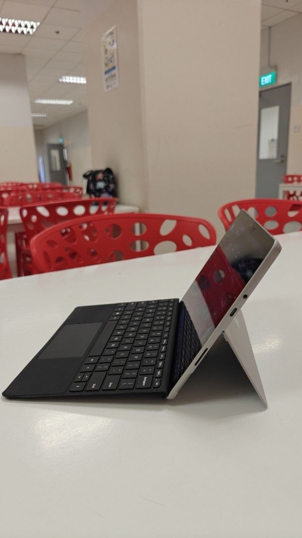 Microsoft Surface Go 3 Tablet with Keyboard471165468462950404