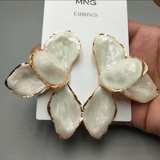 （分類：）位於 。 由 fleur_de_lis_1111 提交（商品編號 1441566111，圖片 1）。簡介： 。