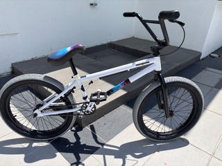 (Category: ) located in . Submitted by kevin84599 (Listing ID 1441485862, Image 1). Description: .
