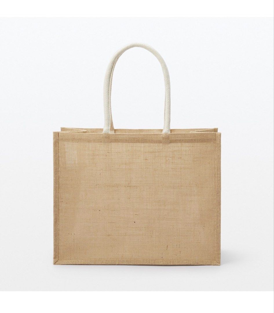 MUJI Tote Big (XL) 1pc (Category: Beach Bags) located in Pasig City. Submitted by tiny_studios (Listing ID 1441582817, Image 1). Description: - real MUJI - selling cause im moving places.