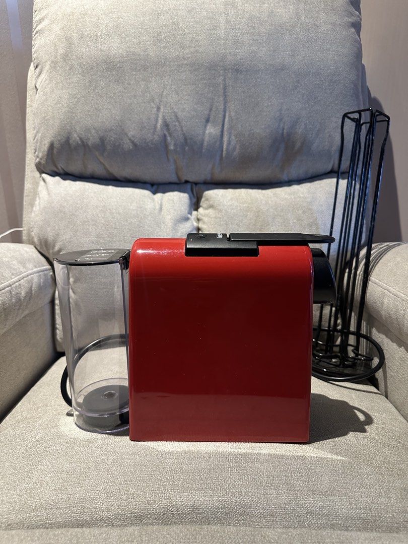 Nespresso Essenza Mini with Pod Holder (Category: Coffee Machines & Makers) located in Quezon City. Submitted by shangotswag (Listing ID 1441394968, Image 2). Description: Nespresso Essenza Mini (Red) ☕️ Elevate your coffee setup with this compact and stylish Nespresso machine ✨ Perfect for home, office, or daily coffee fix ☕ Works perfectly Space-saving design Espresso & Lungo options FREE pod holder included DM for details / offers.