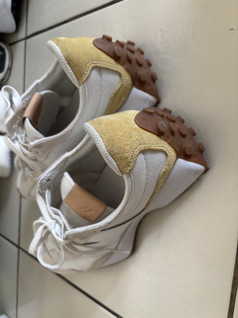 New Balance 327 Sneakers (Category: Sneakers) located in Paranaque City. Submitted by koa30 (Listing ID 1441442319, Image 2). Description: - Classic New Balance 327 sneakers - Stylish cream and tan colorway - Comfortable suede and canvas upper - Durable gum sole with signature tread - Crisp white laces - Ideal for everyday wear - worn twice again can pass as brandnew.