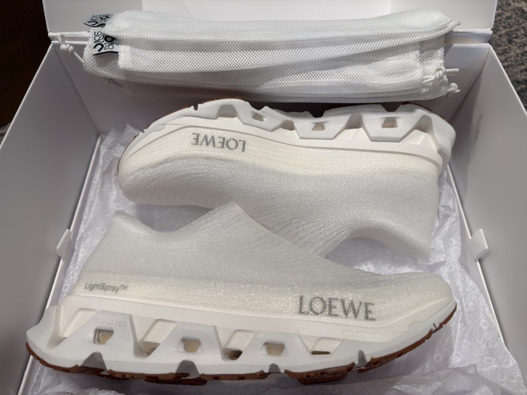 ON + LOEWE Collab US11 Men’s Shoes (Category: Sneakers) located in Quezon City. Submitted by declutterqueenhigh5 (Listing ID 1441380715, Image 1). Description: Japan Exclusive ON CLOUD + LOEWE bought in Tokyo Brand New.