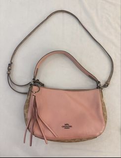 (Kategori: ) berada di . Dikirim oleh audieval (ID iklan 1441258410, Gambar 1). Deskripsi: .