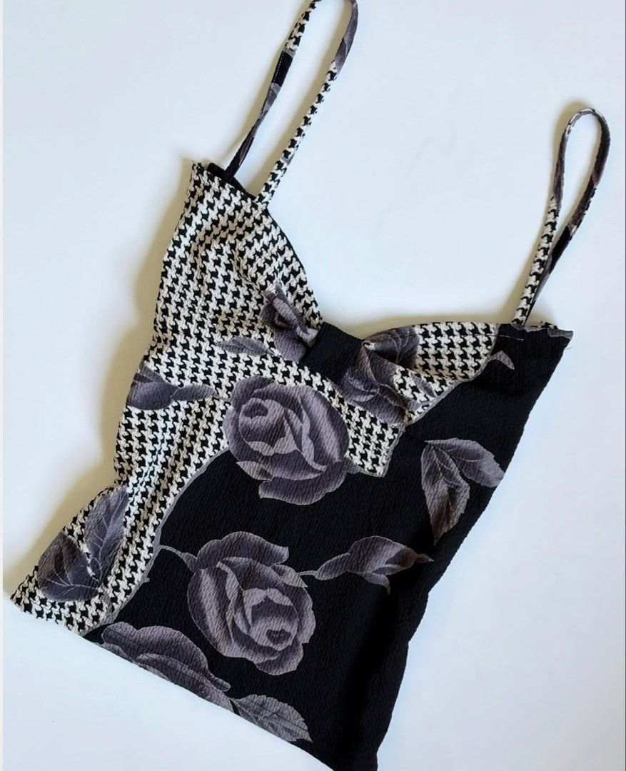 Patchwork Houndstooth Rose Cami Top (Category: Sleeveless) located in Manila. Submitted by secondtimearound__ (Listing ID 1441405931, Image 2). Description: Cute patchwork camisole with houndstooth and black rose prints. Features a front bow and adjustable straps. Unique style!.