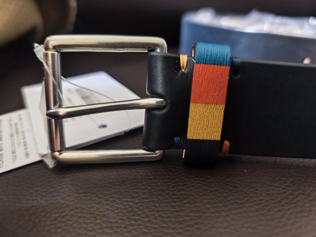 Paul Smith Iconic Stripe Keeper Belt Size 32 (Category: Belts) located in Muntinlupa City. Submitted by silent_mute (Listing ID 1441456571, Image 2). Description: Gcash/BPI.