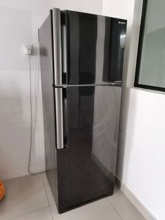 (Category: ) located in . Submitted by farakho (Listing ID 1441423460, Image 1). Description: .