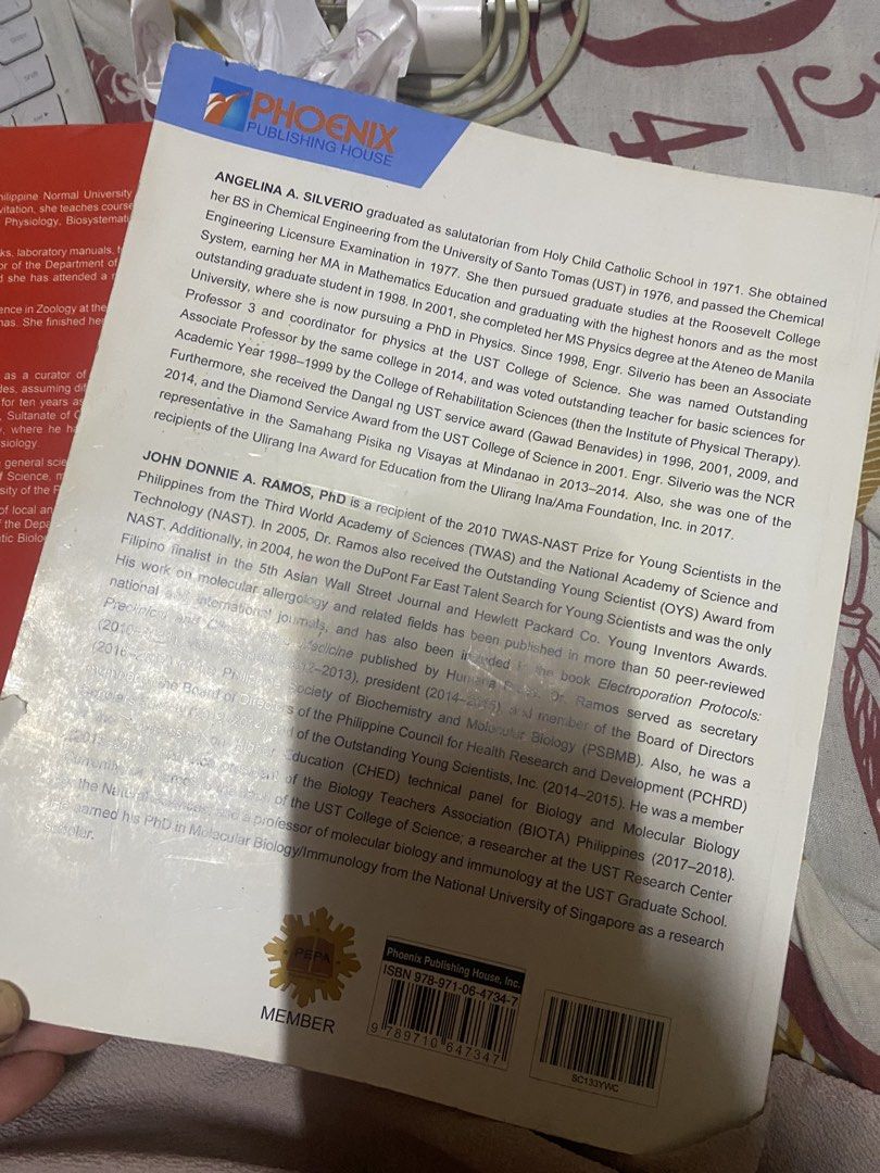 Phoenix General Physics 2 Exploring Life Through Science Series K to 12 (Category: Textbooks) located in Caloocan City. Submitted by ysb.curvy (Listing ID 1441500594, Image 2). Description: - Senior High School General Physics 2 Textbook - Part of the Exploring Life Through Science Series - Published by Phoenix Publishing House WALANG KAHIT ANONG SULAT, LIKE NEW .