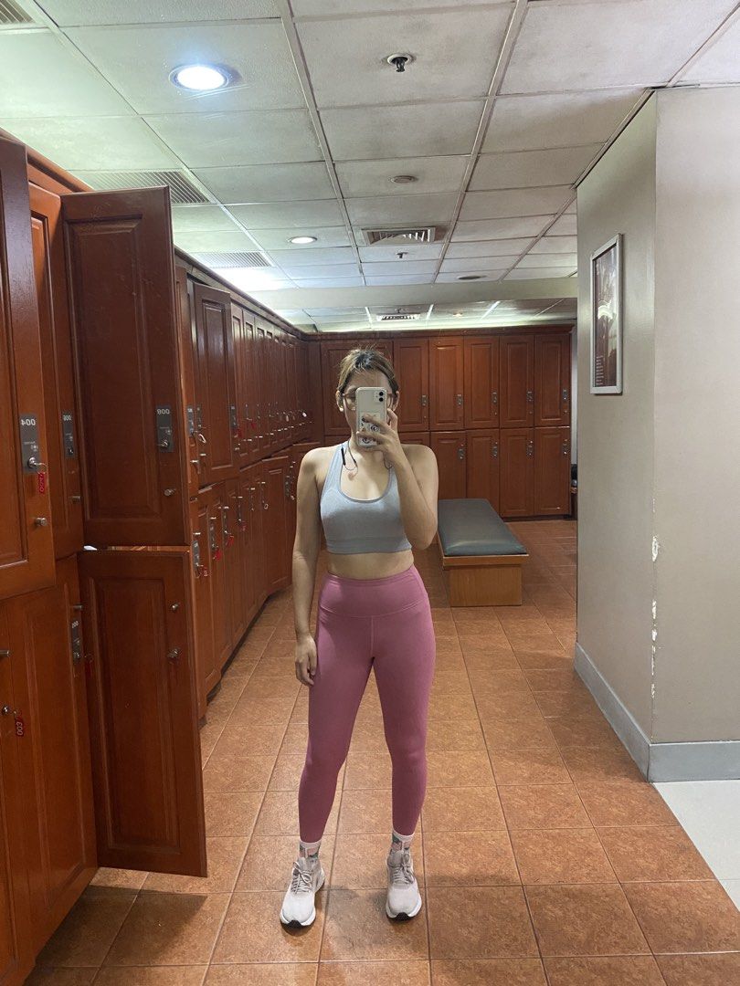 PHP 110 each - High Waisted Workout Leggings - Pink & Beige (Category: Activewear) located in Manila. Submitted by shaievan (Listing ID 1441472303, Image 3). Description: - High-waisted leggings - Available in dusty rose pink and light beige/tan - Stretchy, comfortable material - Seamless look - Ideal for workouts or casual wear - Versatile wardrobe basics - can fit 26 to 27 waist line.