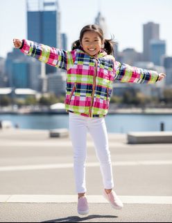 (Category: ) located in . Submitted by prelovedwinterwear (Listing ID 1441471846, Image 1). Description: .