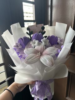 (Category: ) located in . Submitted by ayoyos.blossoms (Listing ID 1441412469, Image 1). Description: .