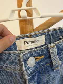(Category: ) located in . Submitted by new_used_clothes (Listing ID 1441484342, Image 1). Description: .