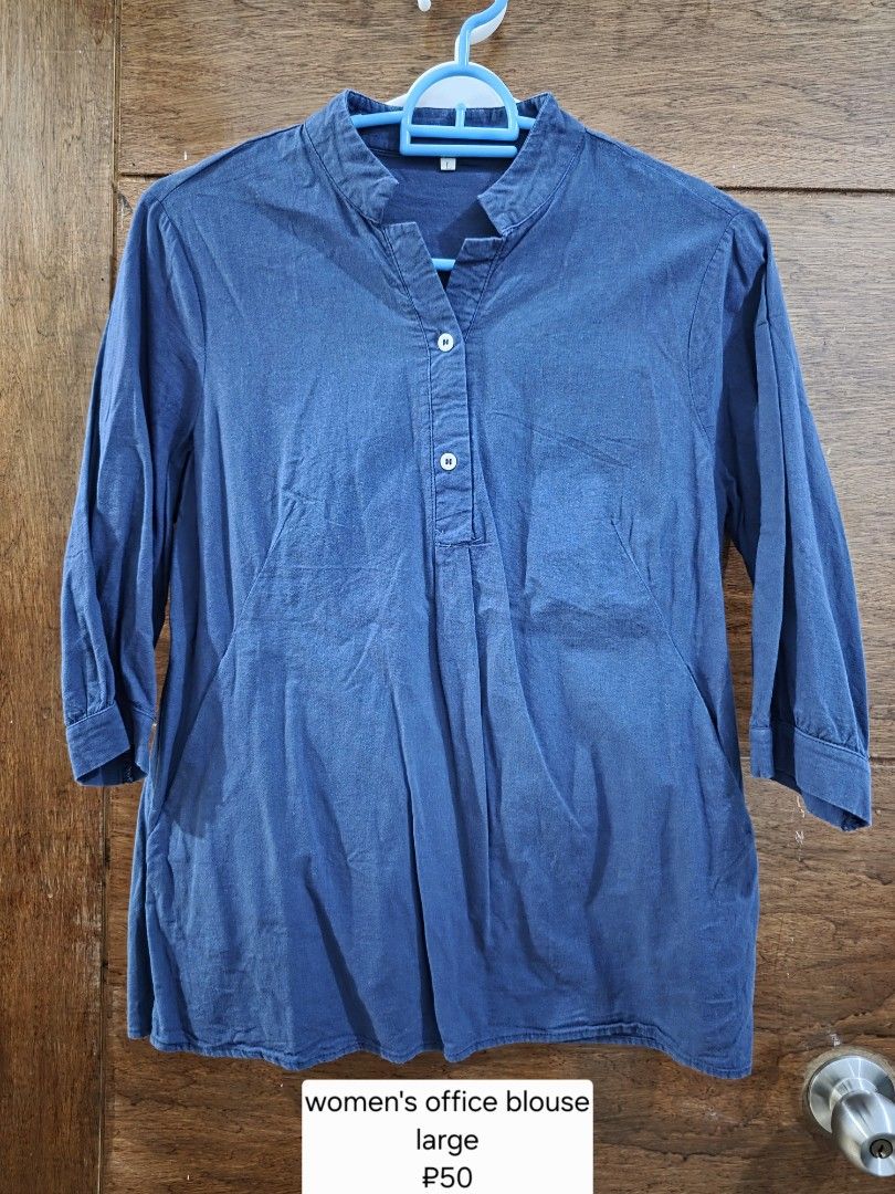 Preloved Office Wear (Category: Blouses) located in Manila. Submitted by pre.loved.declutterx (Listing ID 1441581758, Image 3). Description: Please check individual pictures for more information. Pre-loved office wear (blouses & pants) for ₽50 - ₽200 each item. Message me for more pictures and other items 🌼 Shipping fee shouldered by buyer Location: Las Piñas.