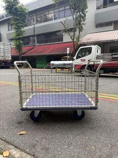 (Category: ) located in . Submitted by geardeals_sg (Listing ID 1441543633, Image 1). Description: .