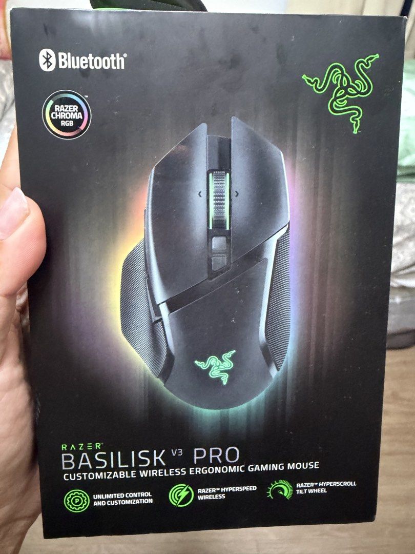 Razer Basilisk V3 Pro Customizable Wireless Gaming Mouse471041020968325120