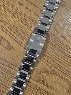 (Category: ) located in . Submitted by precision.timepieces (Listing ID 1441469574, Image 1). Description: .