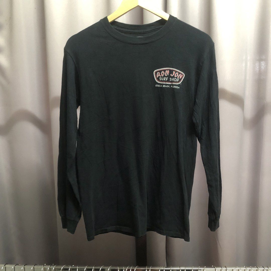 Ron Jon S (Category: Tshirts & Polo Shirts) located in Bagan Serai. Submitted by pat_collection (Listing ID 1441448990, Image 2). Description: .