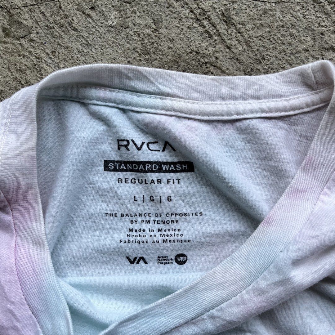 RVCA Tie-Dye Shirt (Category: Tshirts & Polo Shirts ) located in Batangas. Submitted by _thriftxplug (Listing ID 1441380714, Image 3). Description: RVCA Tie-Dye Shirt Size: Large to XL Width 22.5 x 30 Length Issue: Minimal loose stitch Excellent condition Grab: ₱299.