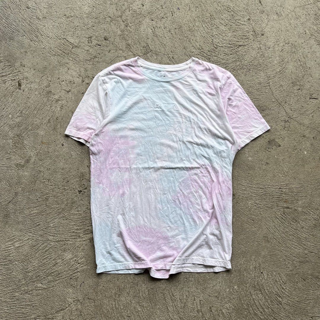 RVCA Tie-Dye Shirt (Category: Tshirts & Polo Shirts ) located in Batangas. Submitted by _thriftxplug (Listing ID 1441380714, Image 1). Description: RVCA Tie-Dye Shirt Size: Large to XL Width 22.5 x 30 Length Issue: Minimal loose stitch Excellent condition Grab: ₱299.