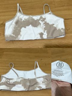 (Category: ) located in . Submitted by preloved_0422 (Listing ID 1441532293, Image 1). Description: .