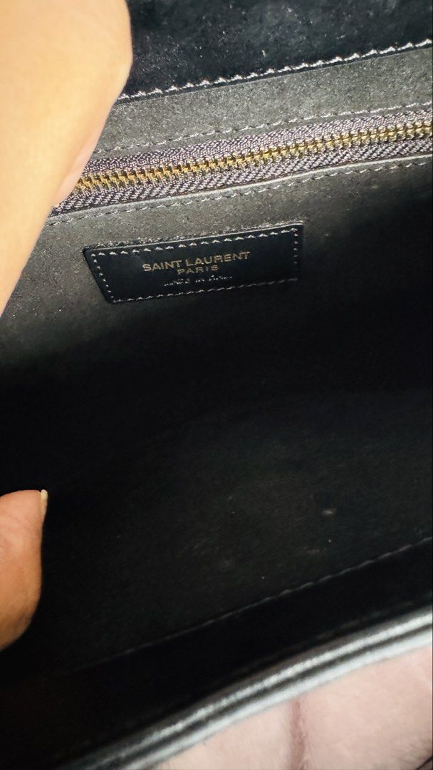 Saint Laurent Black Leather Shoulder Bag (Category: Luxury Bags & Wallets) located in Pasig City. Submitted by cecilececile4361 (Listing ID 1441438079, Image 3). Description: Black leather shoulder bag from Saint Laurent. Gold hardware details. Interior has a zip pocket and a leather tag. Clean inside. Strap is adjustable. Great everyday bag. Saint Laurent Le 5 à 7 Style Black Leather Shoulder Bag Bought in japan Inclusion: bag only.