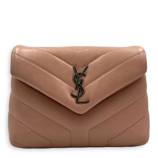 (Category: ) located in . Submitted by carousellluxury (Listing ID 1430648615, Image 1). Description: .