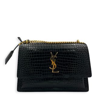 (Category: ) located in . Submitted by carousellluxury (Listing ID 1432291743, Image 1). Description: .