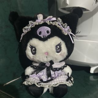 (Category: ) located in . Submitted by _trinketsbyseiya (Listing ID 1441509839, Image 1). Description: .