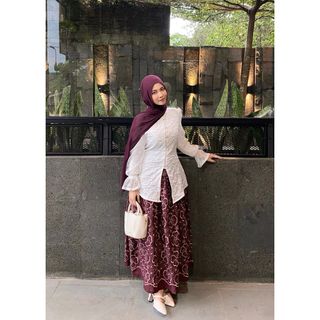 (Kategori: ) berada di . Dikirim oleh belanjaan.ku (ID iklan 1441426031, Gambar 1). Deskripsi: .
