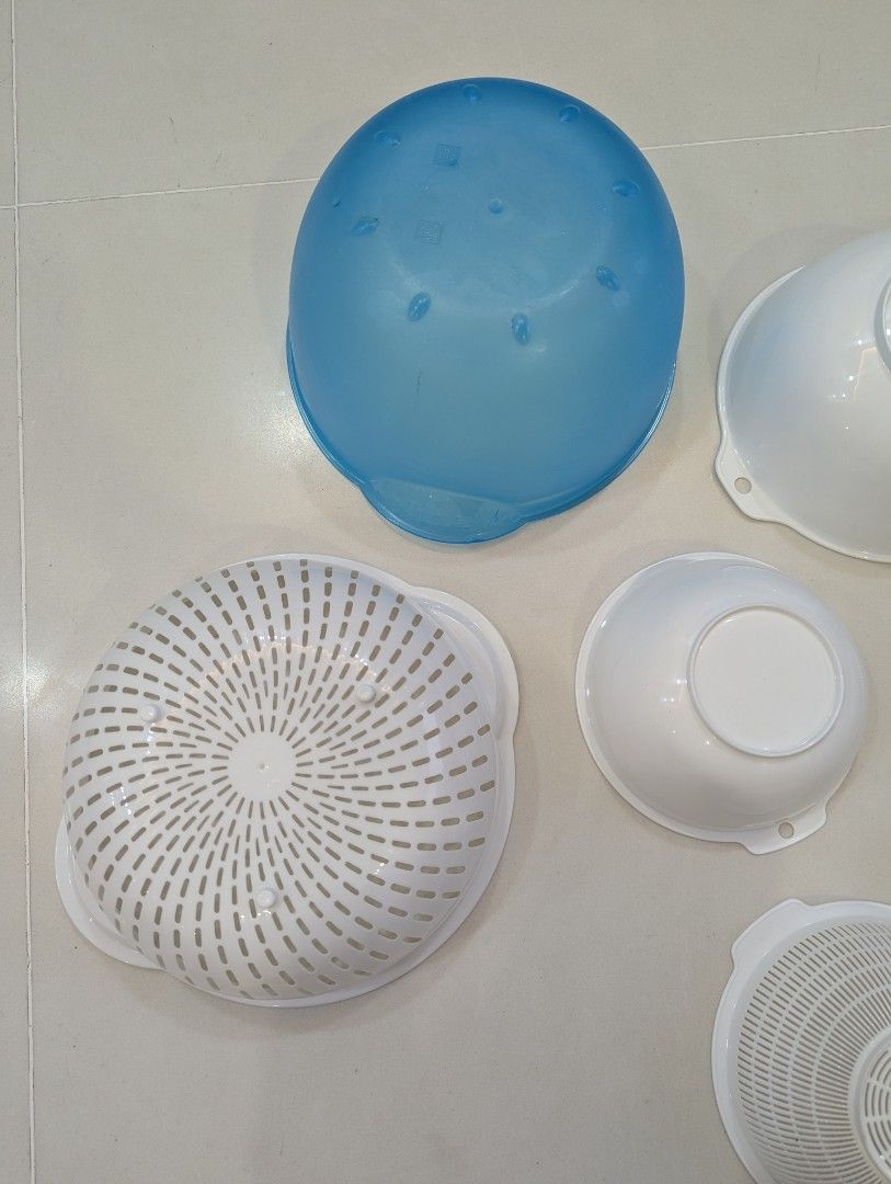 Set of 3 Different Sizes Colanders471220103656263684