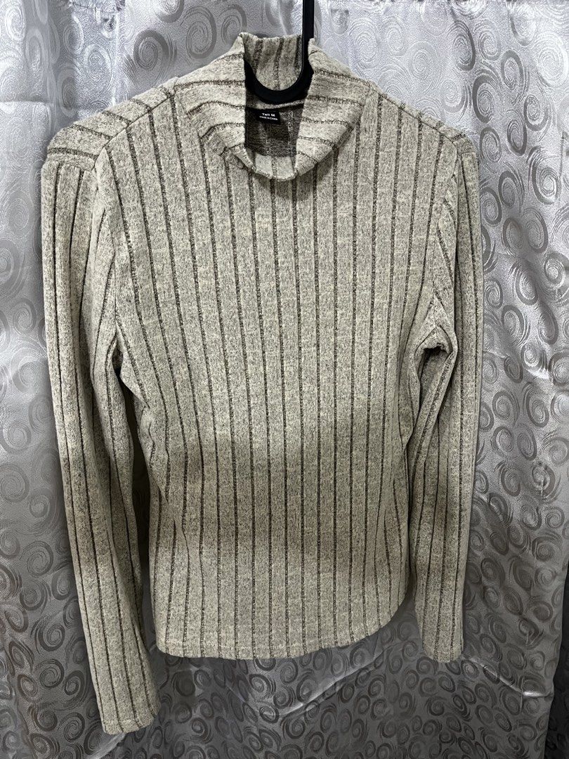 SHEIN Ribbed Mock Neck Long Sleeve Top (Category: Blouses) located in Makati City. Submitted by gabrayco (Listing ID 1441491399, Image 1). Description: - Brand: SHEIN - Style: Ribbed Long Sleeve Top - Neckline: Mock Neck - Pattern: Vertical Stripes - Size: Tall M - Origin: Made in China - Features: Comfortable and versatile - W15 L23.