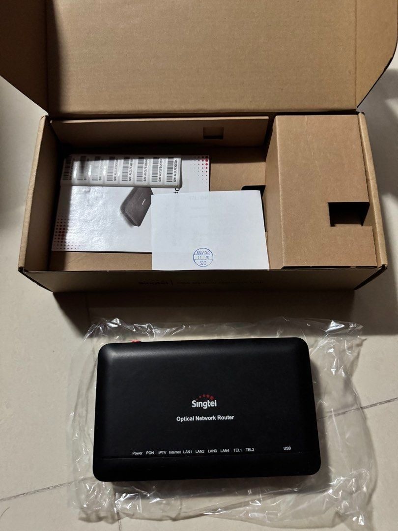 Singtel ZXHN F620 Optical Network Router