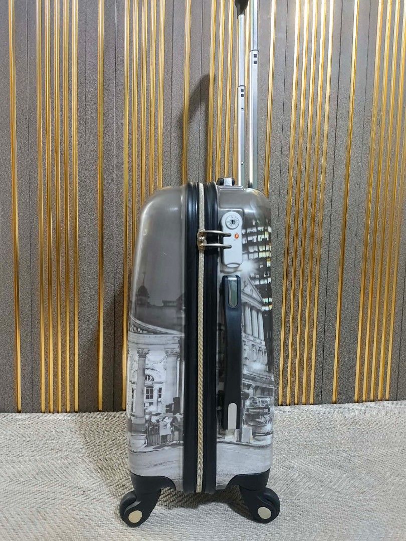 SMALL LUGGAGE NO BRAND FROM JAPAN (Category: Luggage) located in Valenzuela. Submitted by se_japansurplus (Listing ID 1441411048, Image 2). Description: 📍NO BRAND INDICATED IMPORTED FROM JAPAN ⚡⚡SALE NEW ARRIVAL ⚡⚡ imported from Japan Cabin size luggage ✨Aluminum trolley handle ✨Zipper type with TSA approved key lock ✨printed Polycarbonate Hardcase ✨TOP and side carrier ✨Telescopic PUSH handle ✨Smooth and silent 360 ROTATION WHEELS ✨WIDE space s