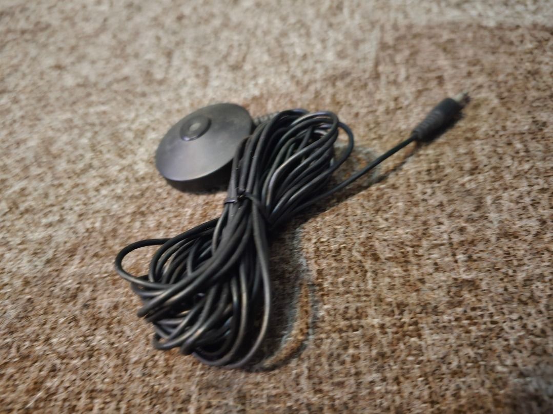 Sony Calibration Microphone Measurement (Category: Microphones) located in Caloocan City. Submitted by yatsbatoyskie (Listing ID 1441572359, Image 2). Description: Sony Calibration Microphone Measurement ECM- AC2 model number no issue fully working meetup or via lalamove caloocan sm grand monumento .