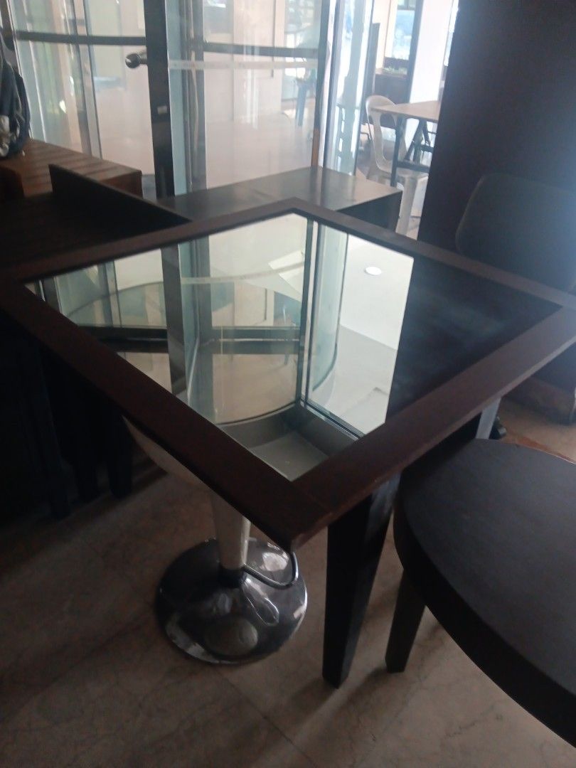 Square Mirror with Dark Brown Frame (Category: Mirrors) located in Las Pinas. Submitted by jesus1smysavi0r (Listing ID 1441582490, Image 1). Description: - Square mirror with a sleek dark brown frame. - Can be hung on a wall or placed on a surface. - Ideal size for bedrooms, entryways, or hallways. - Provides clear and excellent reflection. - Simple, modern frame design complements various decor styles. also available in natural color.