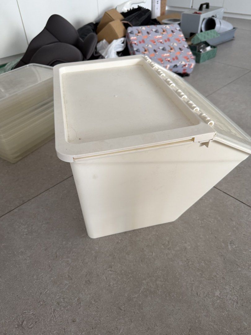 Stackable Storage Containers with Lids471090867754782722