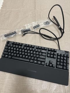 Steelseries Keyboard with Wrist Rest479640782112051200