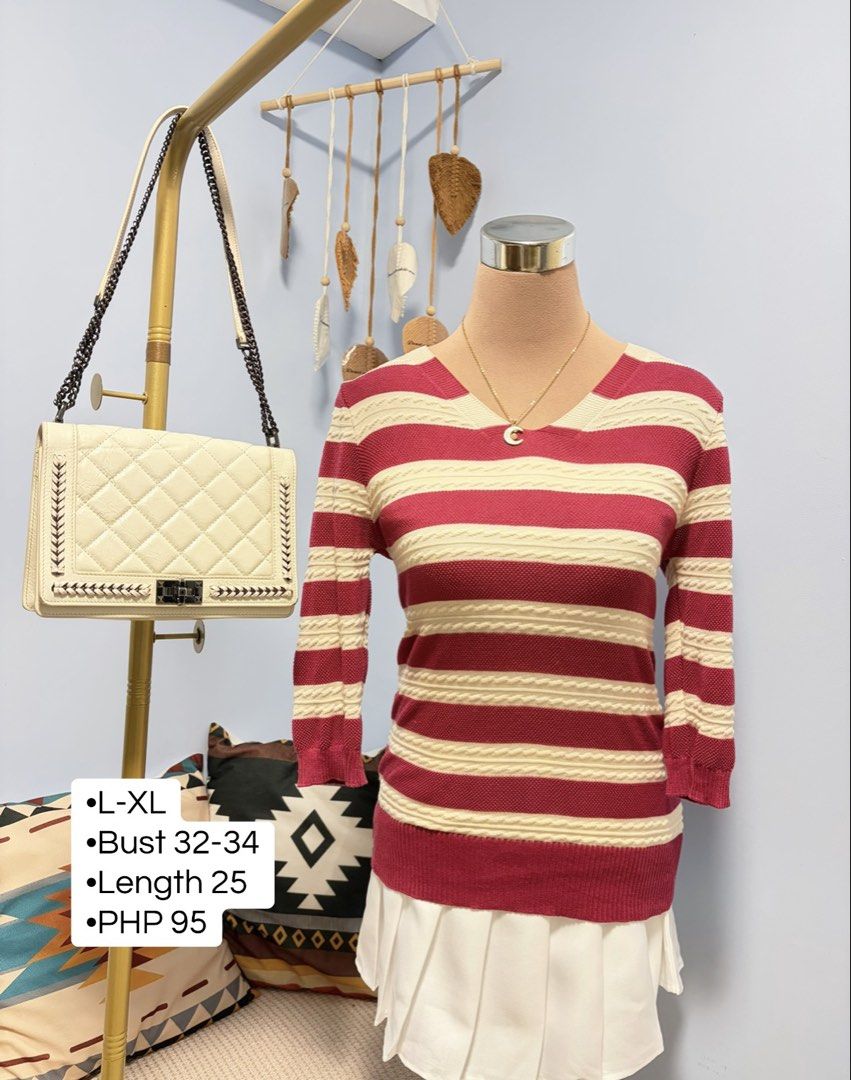 Stripe knitted sweater L-XL (Category: Longsleeves) located in Manila. Submitted by mhiray_ph28 (Listing ID 1441545523, Image 1). Description: .
