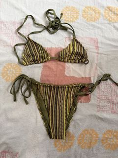(Category: ) located in . Submitted by chiechums (Listing ID 1441388617, Image 1). Description: .