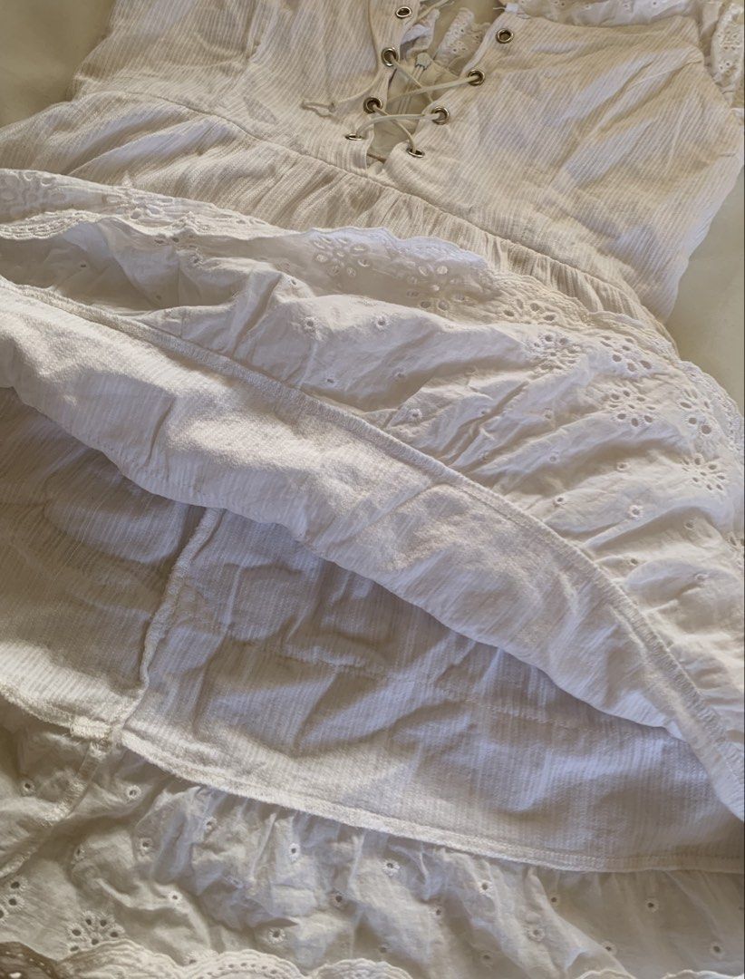 summer white cotton dress (Category: Dresses) located in Davao. Submitted by eunoireeunoir (Listing ID 1441560377, Image 3). Description: s to m Mode of Payment: GCash Maribank BDO Mode of Delivery: Standard - J&T Express.