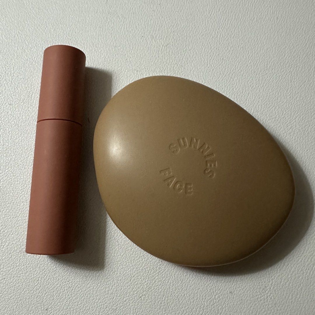 sunnies face blush bikini (Category: Makeup) located in General Trias. Submitted by misasells (Listing ID 1441533105, Image 2). Description: no box, used 2-3 times only. free sunnies lip dip in nougat..
