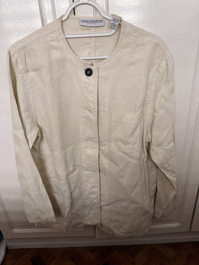 Talbots Woman Linen Jacket Petite (Category: Coats, Jackets and Outerwear) located in Quezon City. Submitted by tulip03 (Listing ID 1441411435, Image 1). Description: - Talbots Woman linen jacket - Color: Light cream - Neckline: Collarless - Closure: Button-up front - Pockets: Two front pockets - Sleeves: Long sleeves - Material: Linen - Origin: Made in Hong Kong - Size: PS (Petite Small).