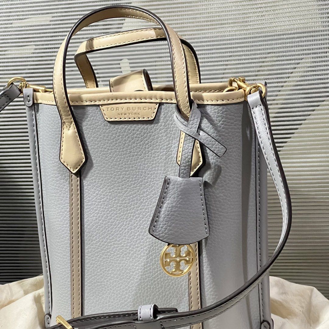 Tory Burch Perry in Bay Gray (Category: Luxury Bags & Wallets) located in Caloocan City. Submitted by paulajoson (Listing ID 1441435860, Image 1). Description: Bought in Takashimaya, Osaka Japan last Oct 2023 can’t remember the exact price but approx P20k+.