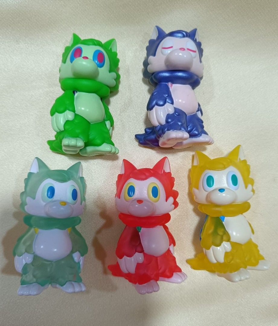 VAG Wolf Boy Ookami Kun Set of 5 Complete Medicom Gasha Gacha Vinyl Artist Toy Gashapon Soft Sofubi Sofvi (Category: Designer & Blind Box Toys) located in Singapore. Submitted by kittyleekityin (Listing ID 1441487705, Image 2). Description: VAG 10th Anniversary Set. Complete Set of 5..